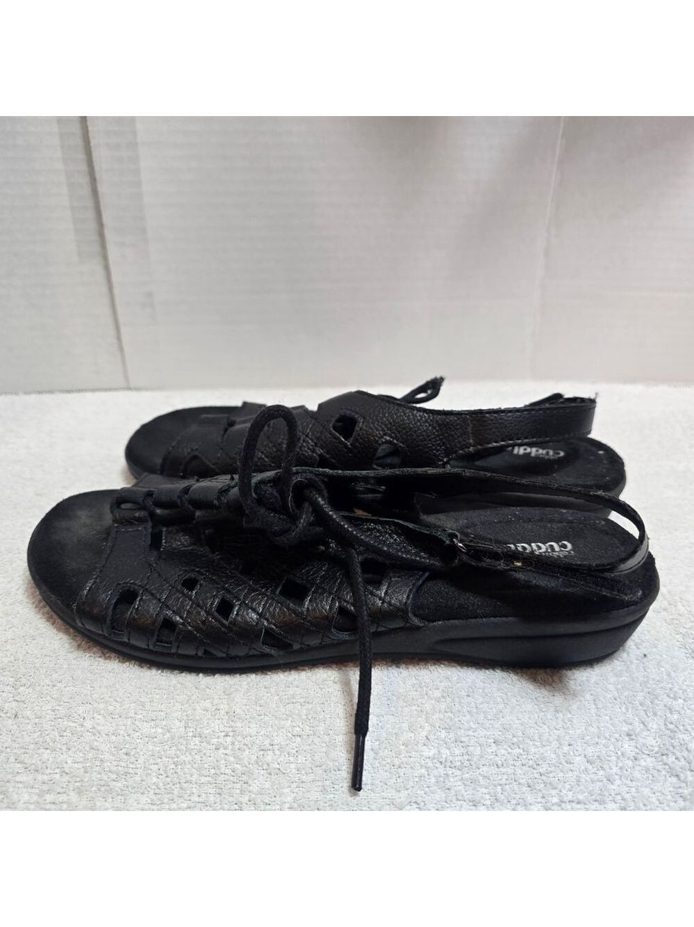 Women's Cuddlers Black Leather Woven Sandals Size 7